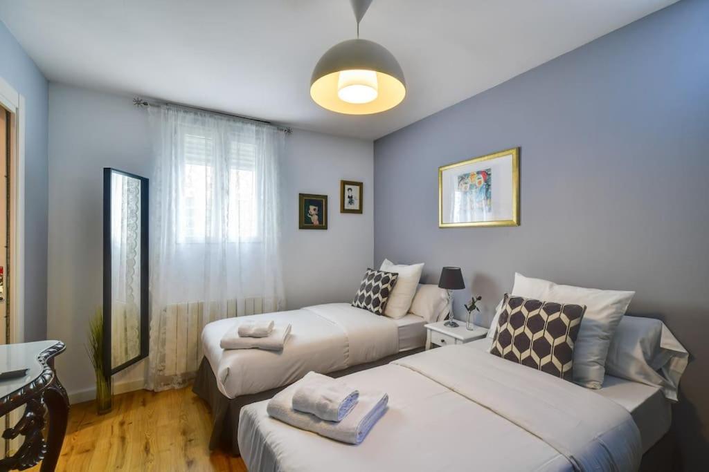 Big Stylish And Modern Apartment In Madrid Centre Luaran gambar